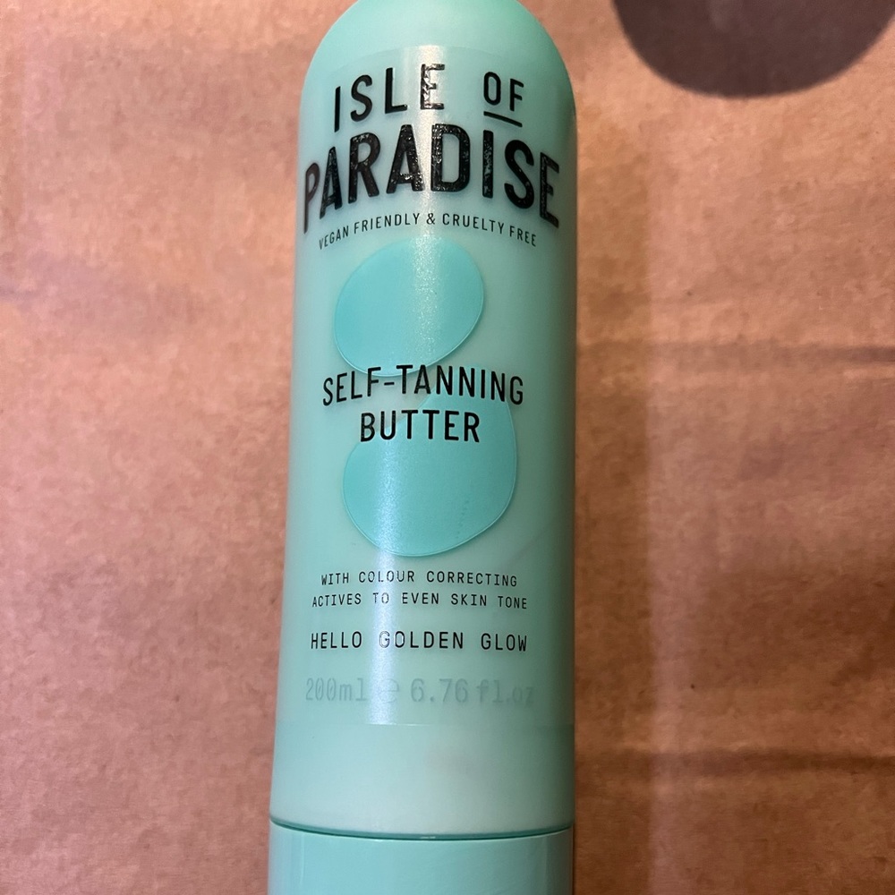 Isle of Paradise self tanning Butter * NEW*